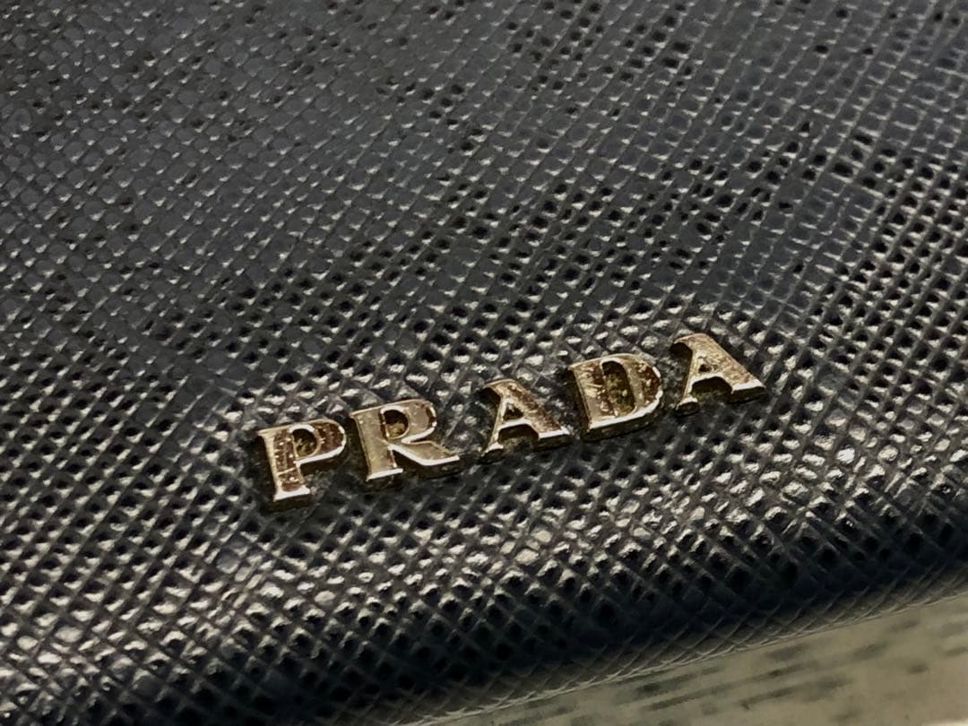 PRADA プラダ サフィアーノ ロボットケース 小銭入れ　6351