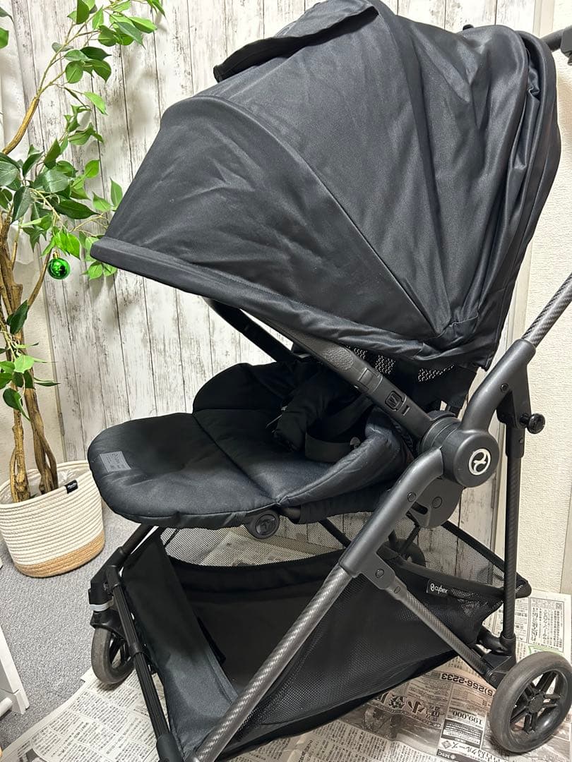 cybex merioブラックベビーカー 折りたたみ式　AB