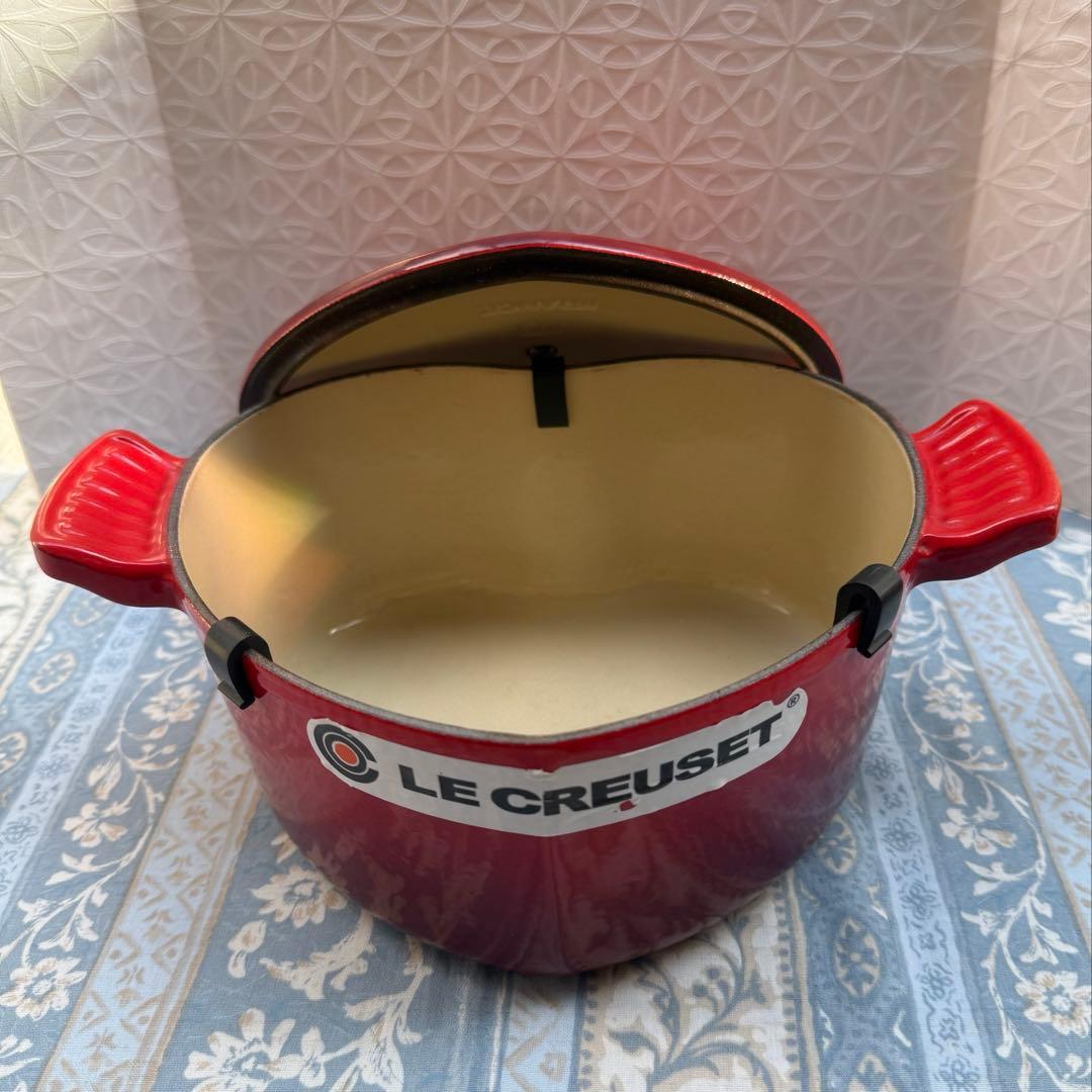 LE CREUSET ココットダムール