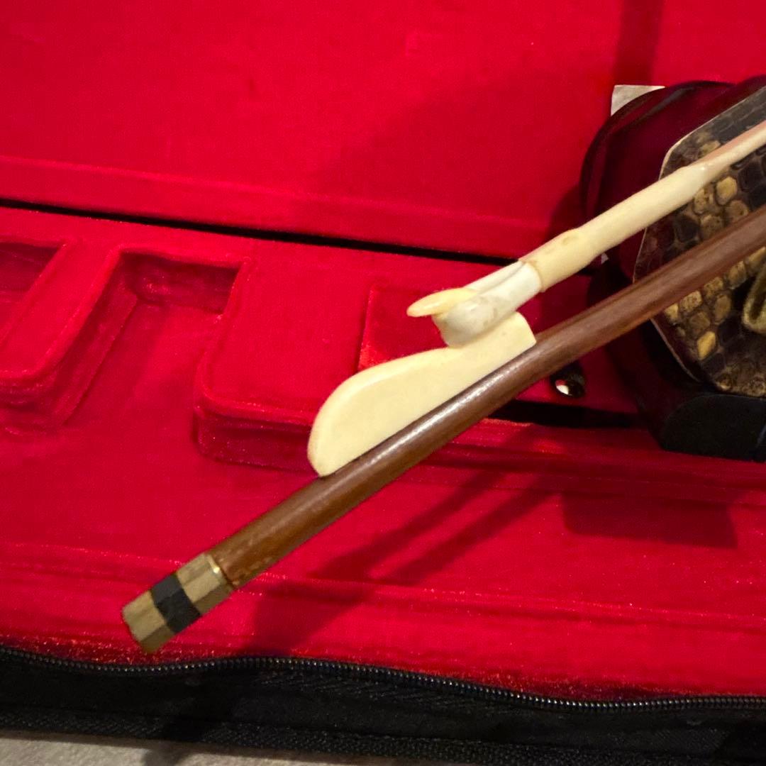 N*o様 【希少品】高級 二胡 宋廣寧製 付属品 ケース付き現状渡し