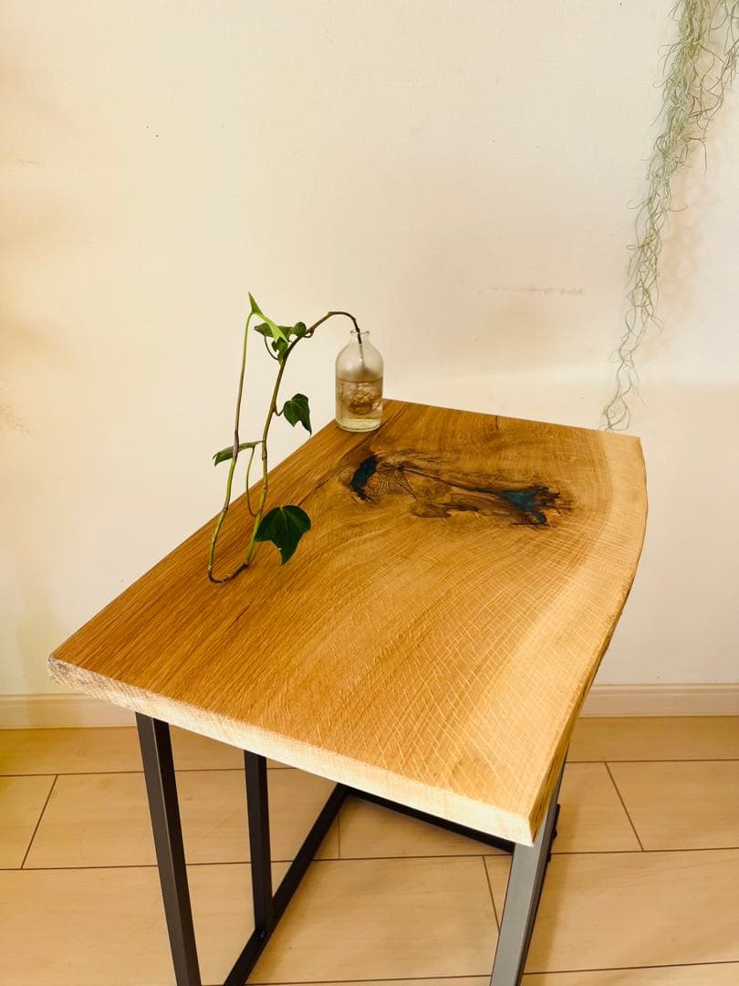 レジンテーブル　ソファテーブル　サイドテーブル　オーク　一枚板