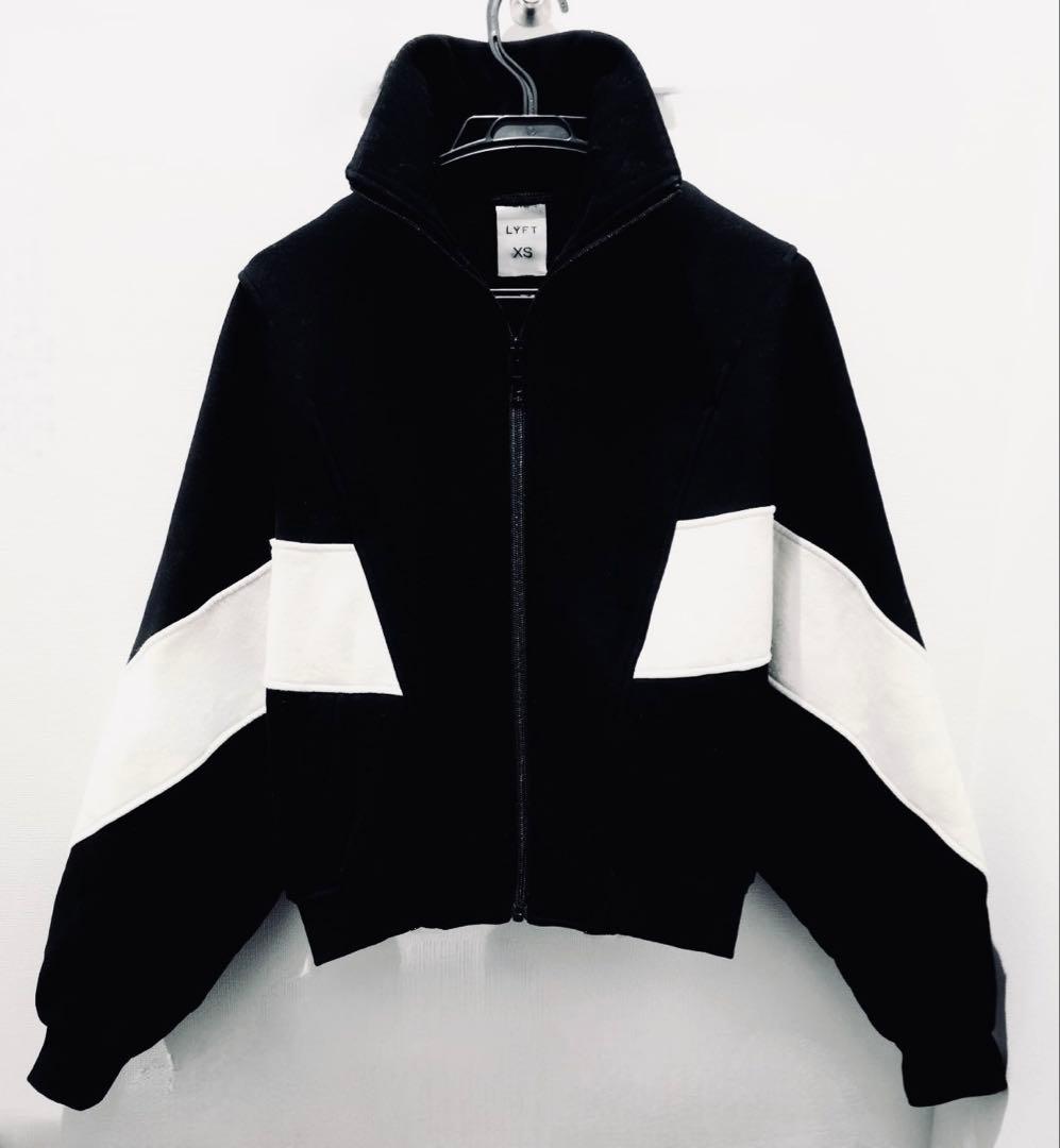 レアLYFTリフトフルジップアップ完売品スウェットジャケットモックネックアウター