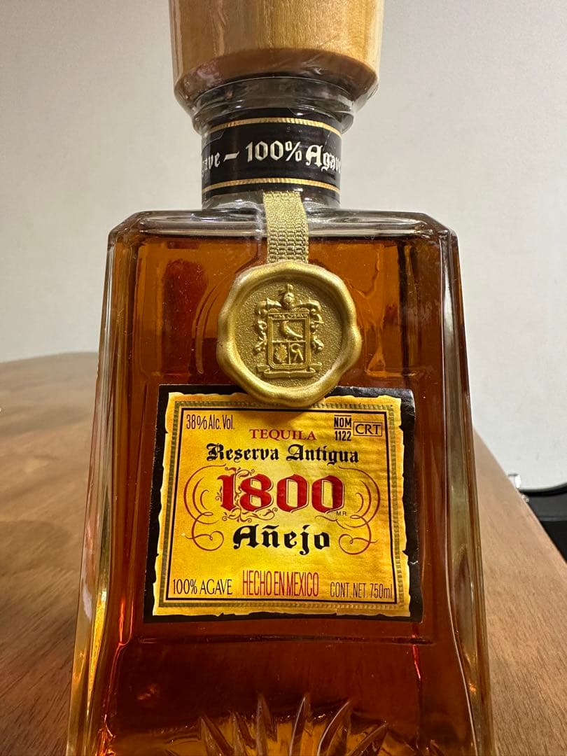 1800 Reserva Antigua Añejo テキーラ 750ml