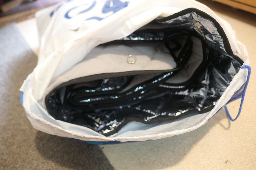 ハイラックスサーフ　185 180 専用設計 アイズ製 サンシェード 18系