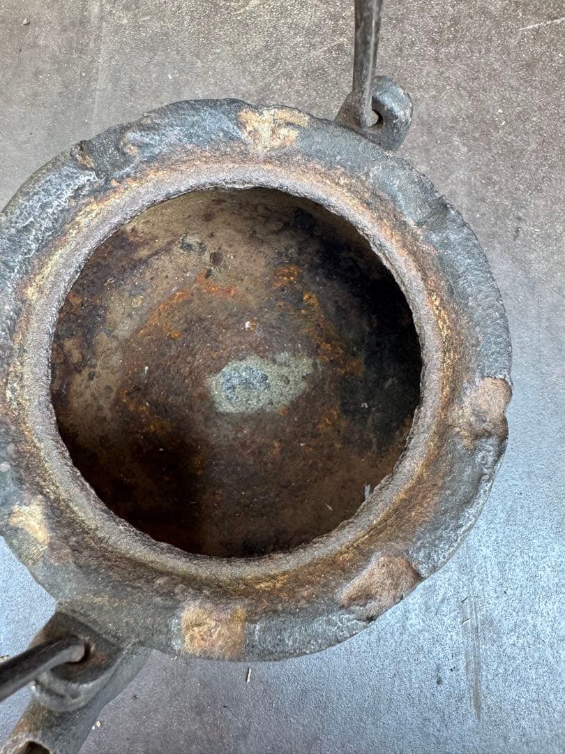 鉄瓶 龍文堂造 煎茶道具 茶道具 金属工芸 急須 時代物銅蓋 古美術 鉄壺 在銘