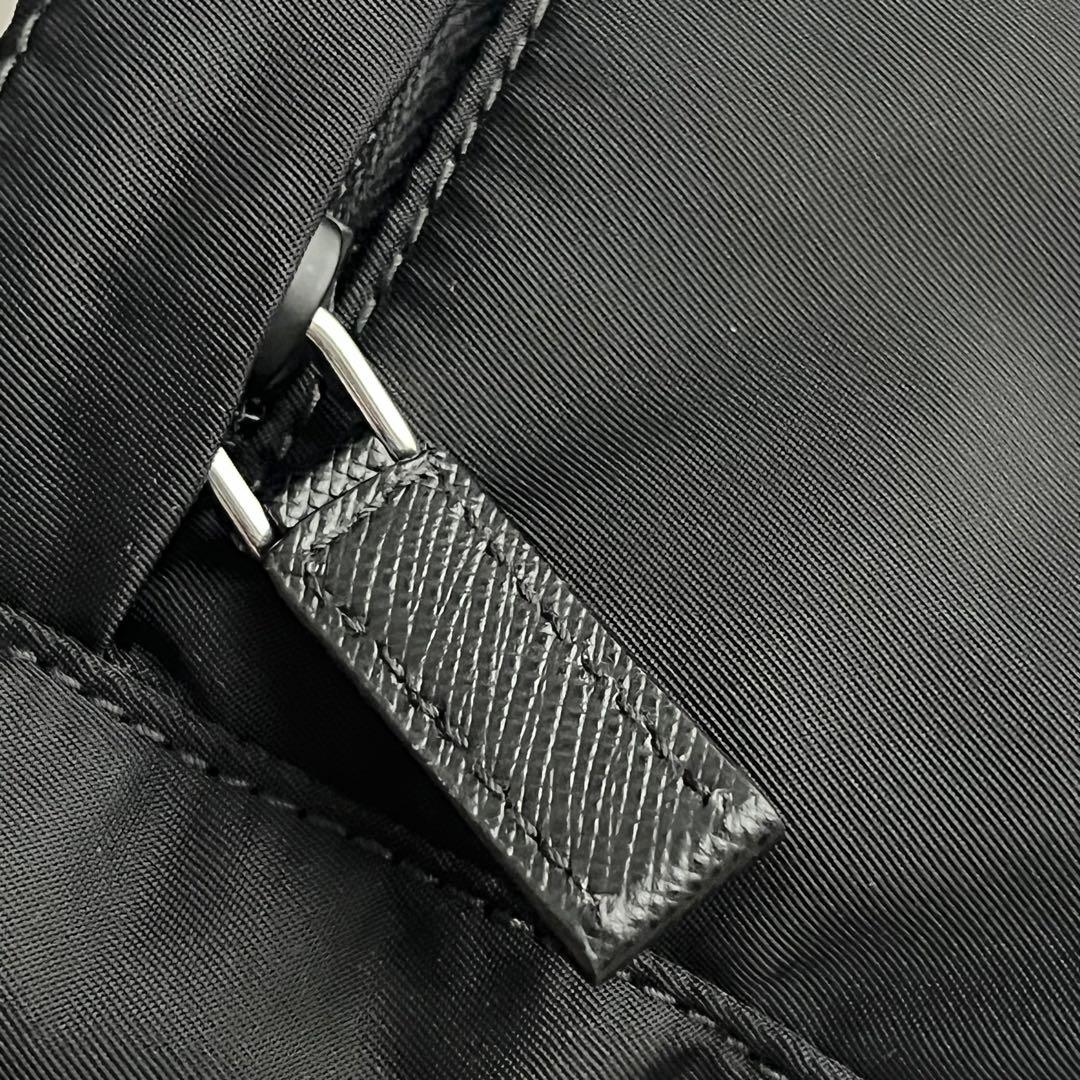 【極美品✨現行】PRADA ウエストバッグ　RFID認識済み　Re-Nylon