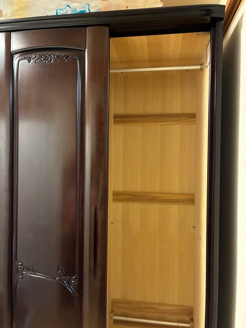 婚礼家具　洋ダンス　ワードローブ　洋服ダンス　府中家具　昭和レトロ　天然木家具