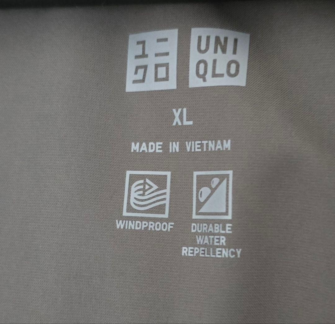 ユニクロ　シームレスダウンショートコート　XL