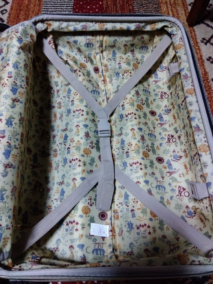 MOOMINリトルミイ/キャリーケースＬ（膨張タイプ）53L-63L、オマケ付き