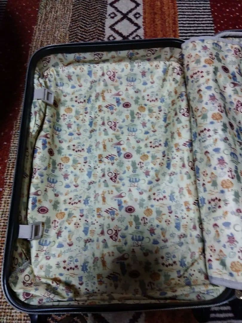 MOOMINリトルミイ/キャリーケースＬ（膨張タイプ）53L-63L、オマケ付き