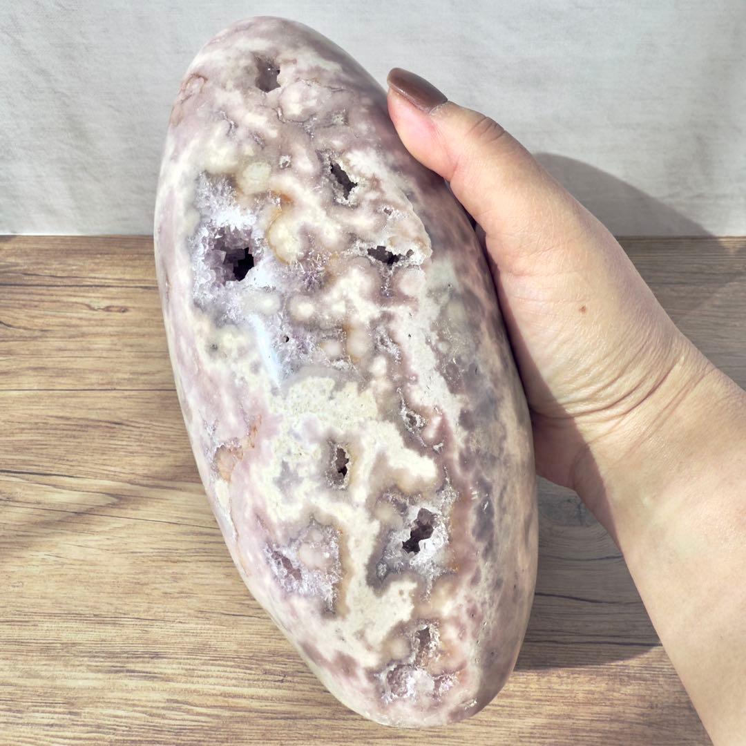 ピンクアメジスト 桜瑪瑙・巨大ドーム 原石