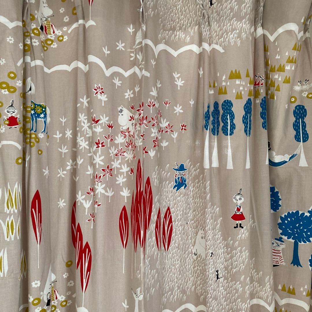 ムーミン　カーテン