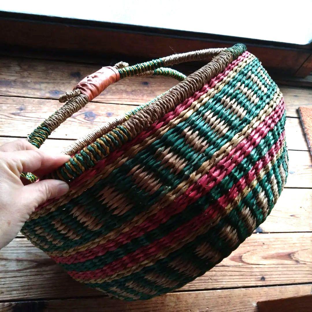 大きなバスケット　アフリカン雑貨　アフリカンバスケット　編みかご