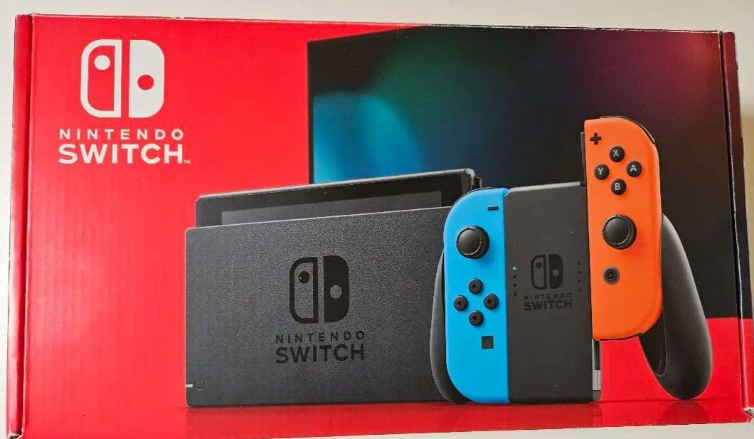 値下げしました！【半年程度使用美品】Nintendo Switch 本体