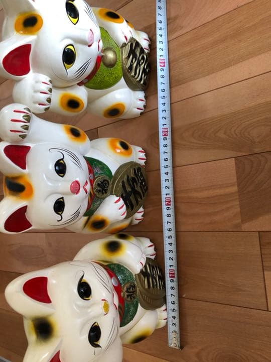 招き猫3体おまけ付き