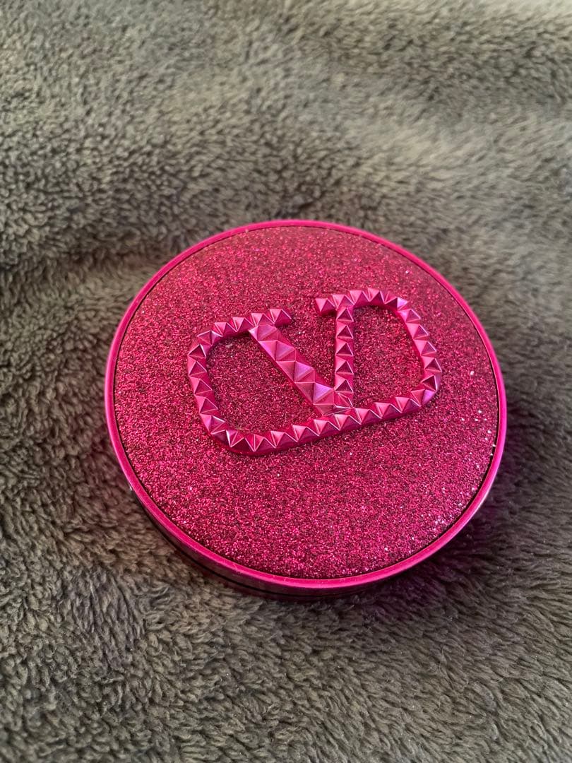 VALENTINO GOクッション グロウ　PINK PP シークイン新品