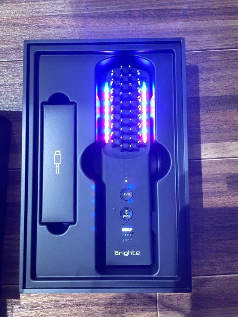 美品Brighte ELEKIBRUSH ブラシ型 美顔器