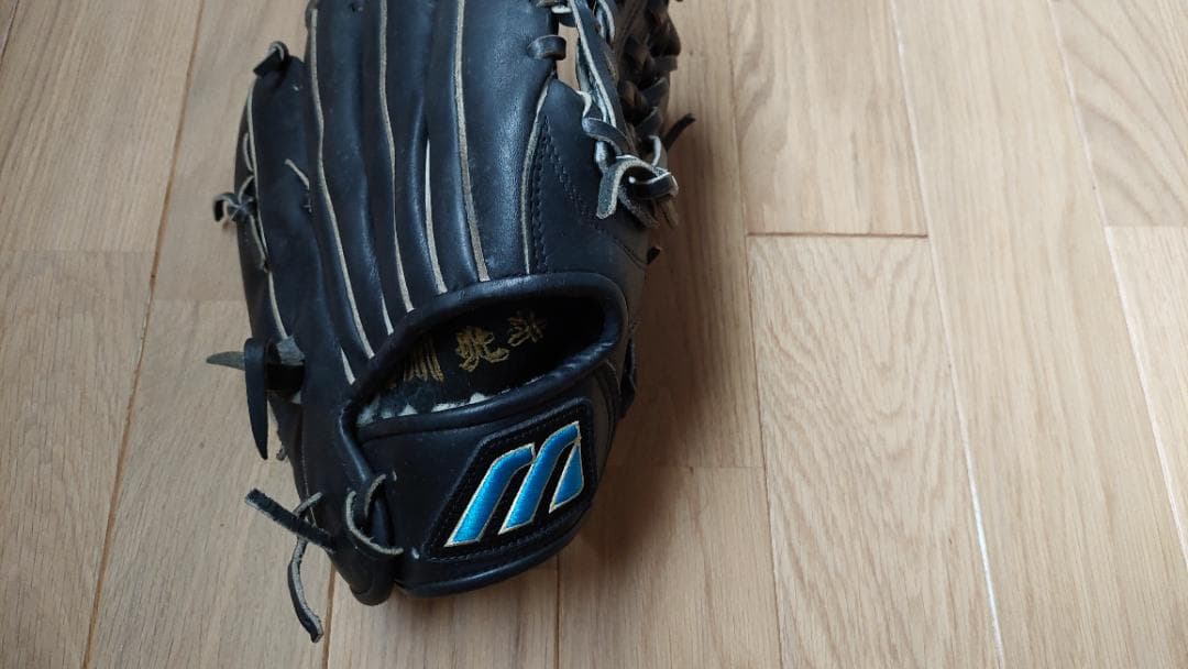 Mizuno / ミズノ 信義作 硬式 グローブ 右利き elite 88