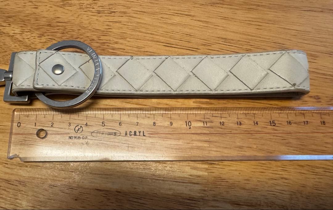 BOTTEGA VENETA キーリング(607492)アイボリー系ホワイト