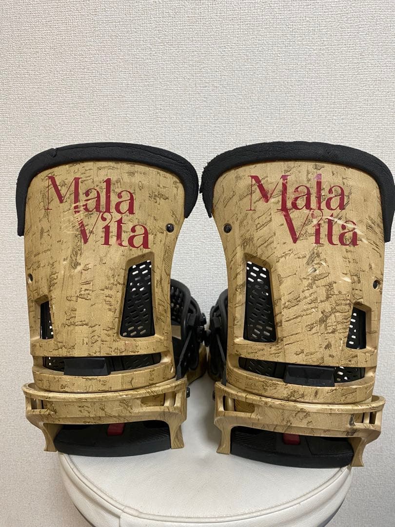 BURTON MALAVITA EST Mサイズ