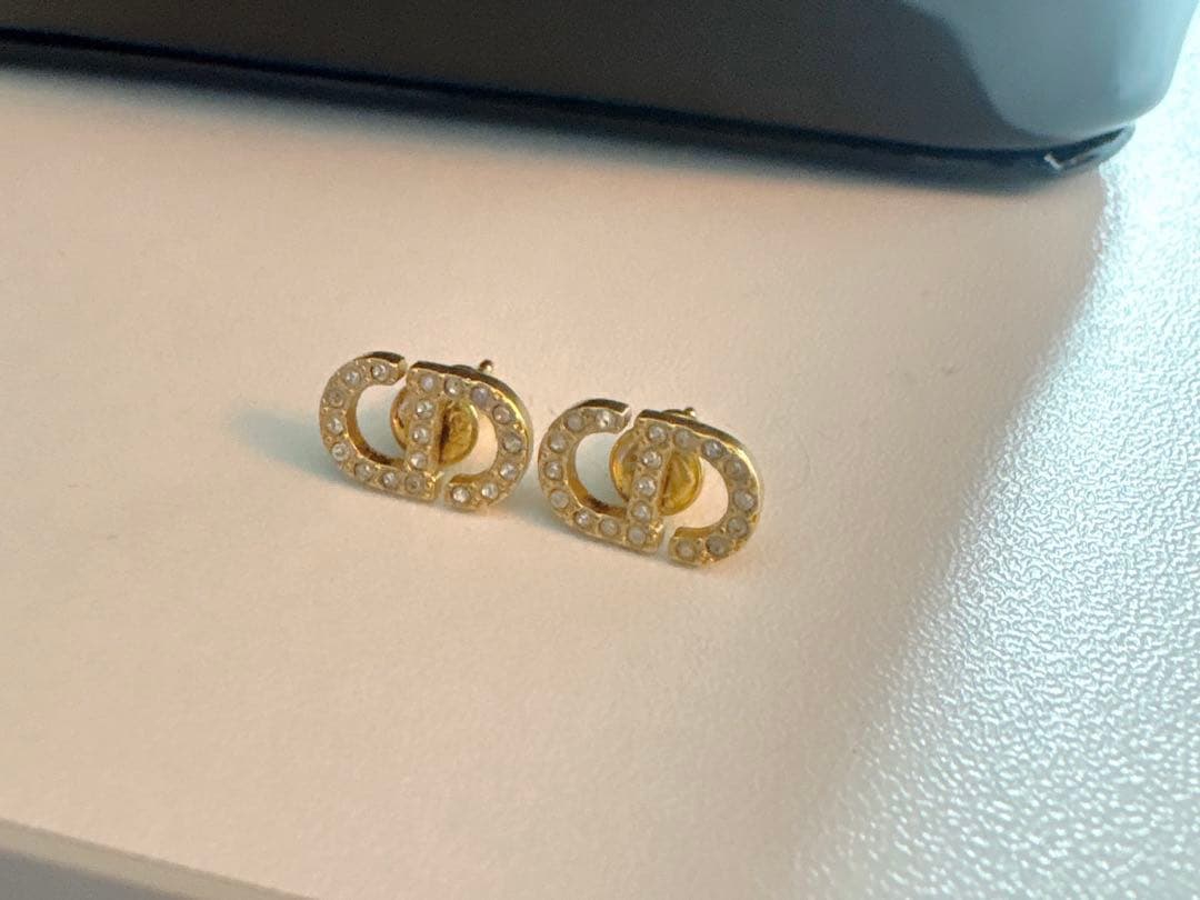 Christian Dior Petit CD ミニ スタッドピアス