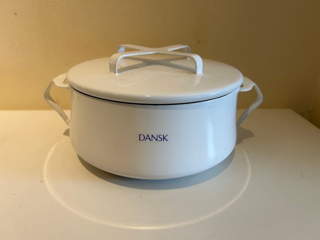 m*o様 028 DANSK コベンスタイル 両手鍋 ホワイト 蓋付き 展示品