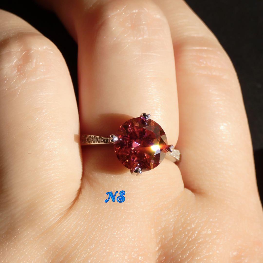 【専用】モアサナイト　リング　フリーサイズ　レインボーレッド　3ct＆ネックレス