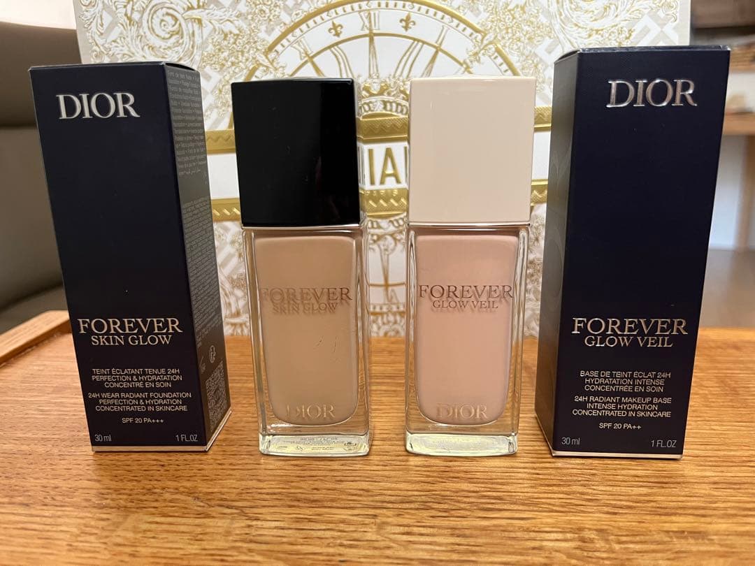 ディオールスキン　フォーエヴァー　フルイド　グロウ／グロウ　ヴェール