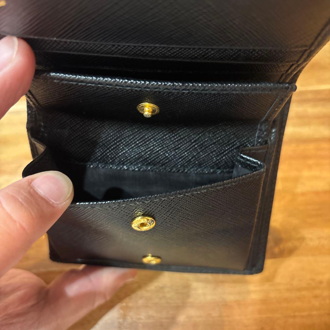 PRADA 財布 未使用 ゴールド