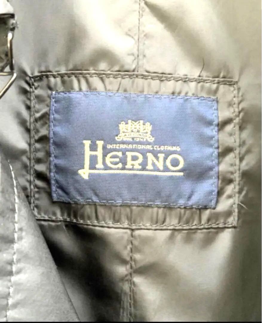 最終価格✨HERNO ヘルノ✨ナイロン 、スプリング ショートトレンチ