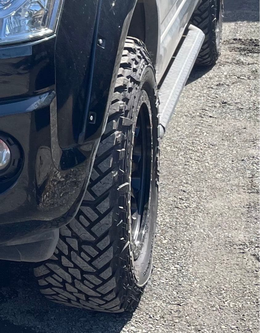 オフロードタイヤ　235/70R16 デリカ　MTタイヤ