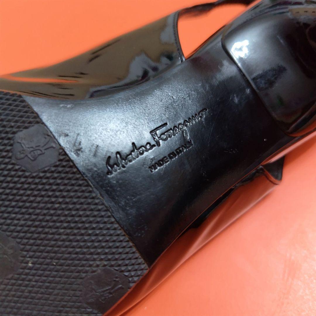 Salvatore Ferragamo エナメル リボン パンプス フェラガモ