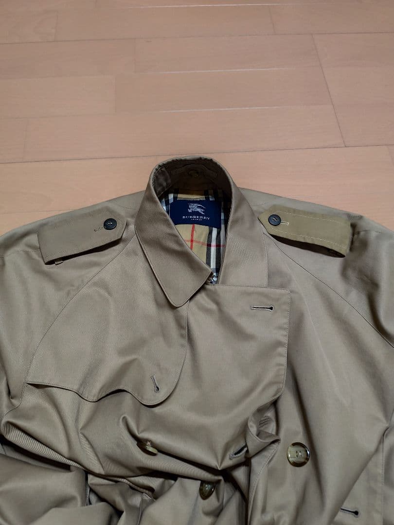 ボ*り様 バーバリーロンドン ライナー・ベルト付き ノバチェック トレンチコート