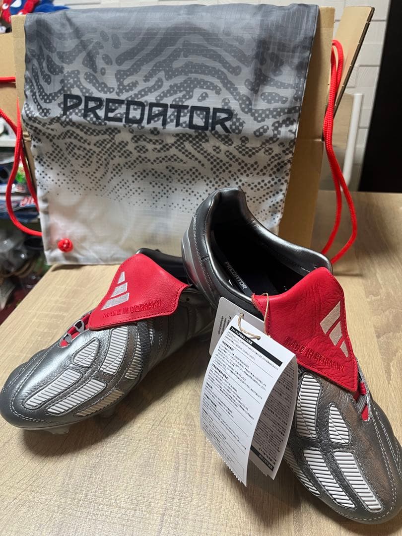 adidas PREDATOR MANIA HQ2680 8サイズ