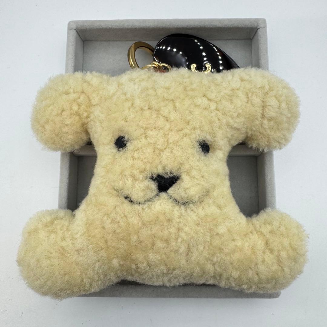 【保管袋付き】CELINE トリオンフ　ポンポンチャーム　ハート　ブラウン