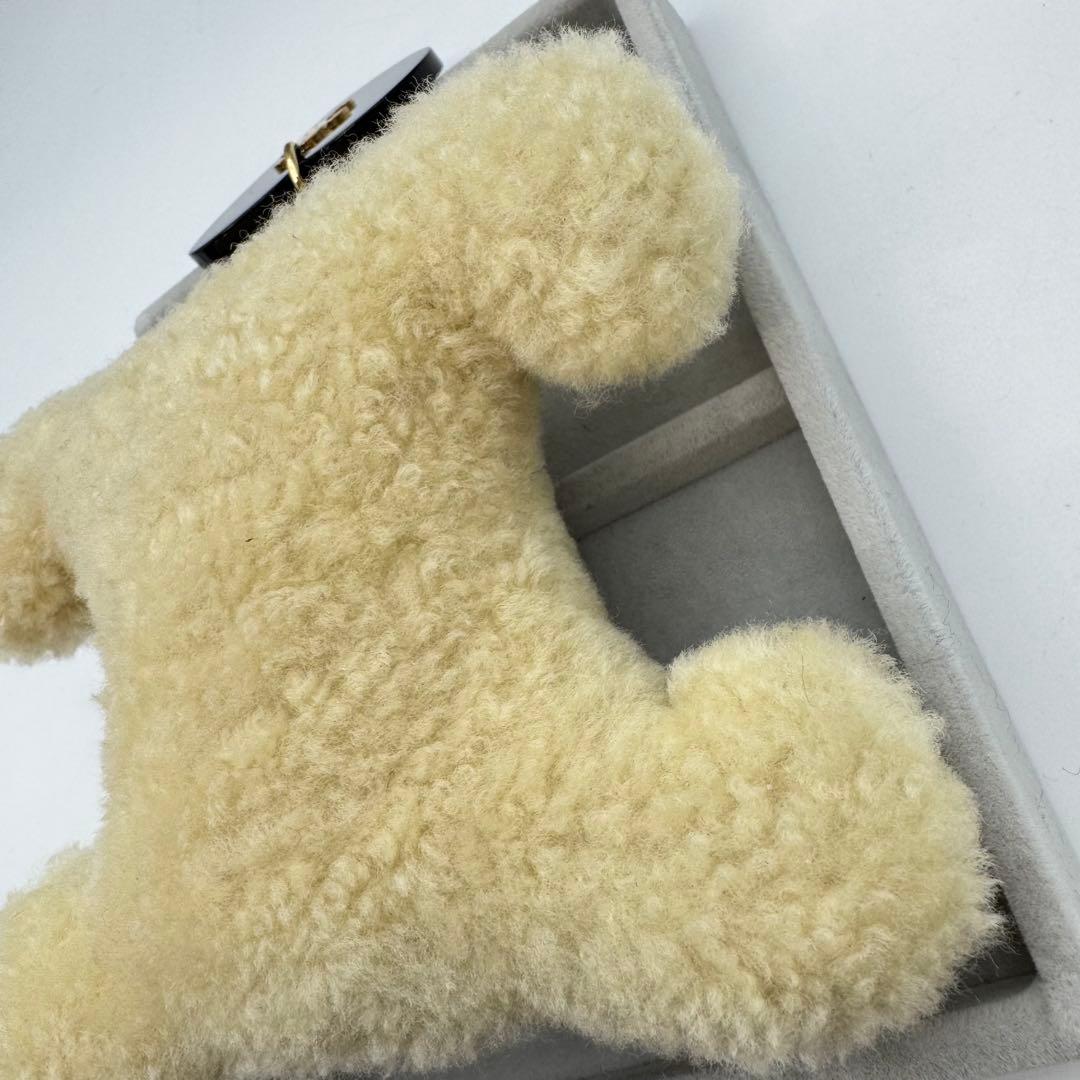 【保管袋付き】CELINE トリオンフ　ポンポンチャーム　ハート　ブラウン