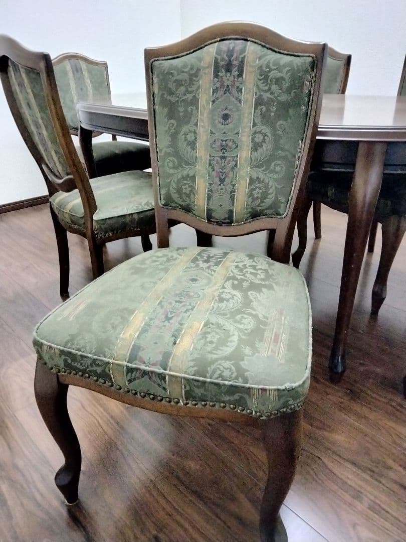 クラシックスタイル 緑色 布張り椅子