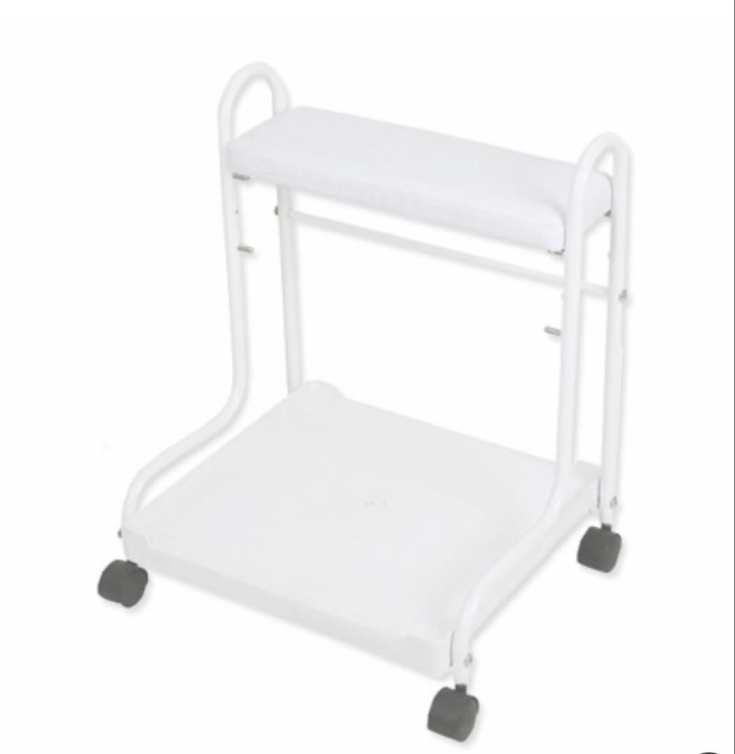 新品 フットケアワゴン 3段　フットバスワゴン フットカート　美容