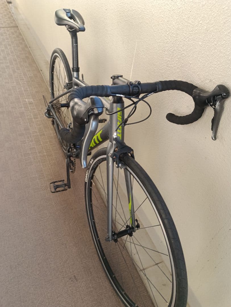 GIANT CONTEND 700Cロードバイク シマノCLARIS サイズS