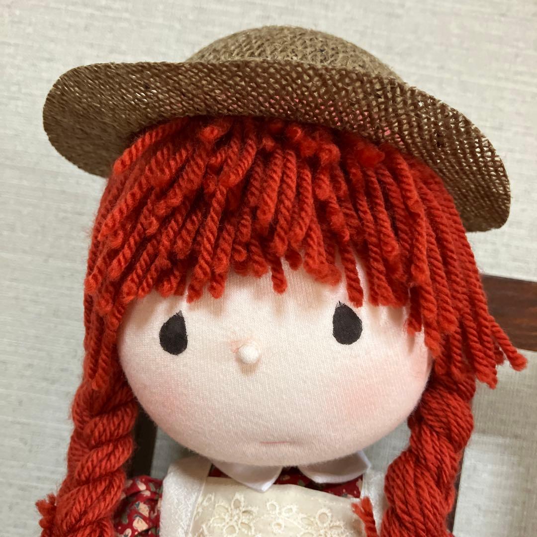 赤毛のアン風のお人形です