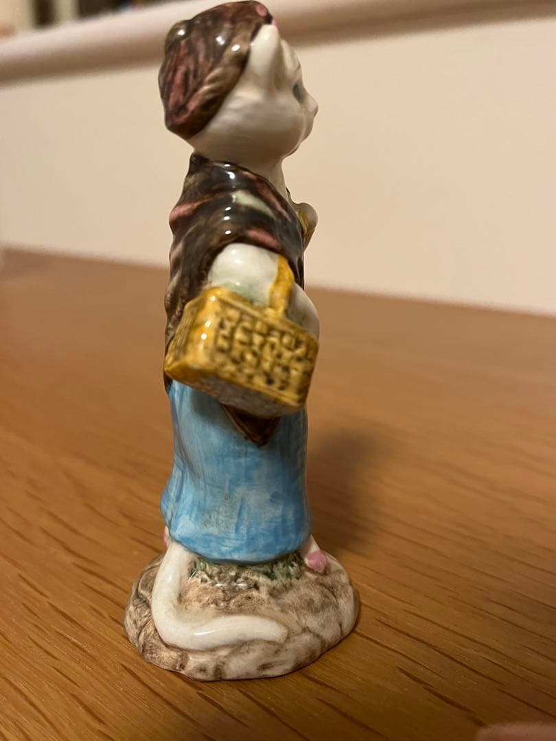 スーザン フィギュリン ピーターラビット 置物 ベスウィック ビアトリクスポター