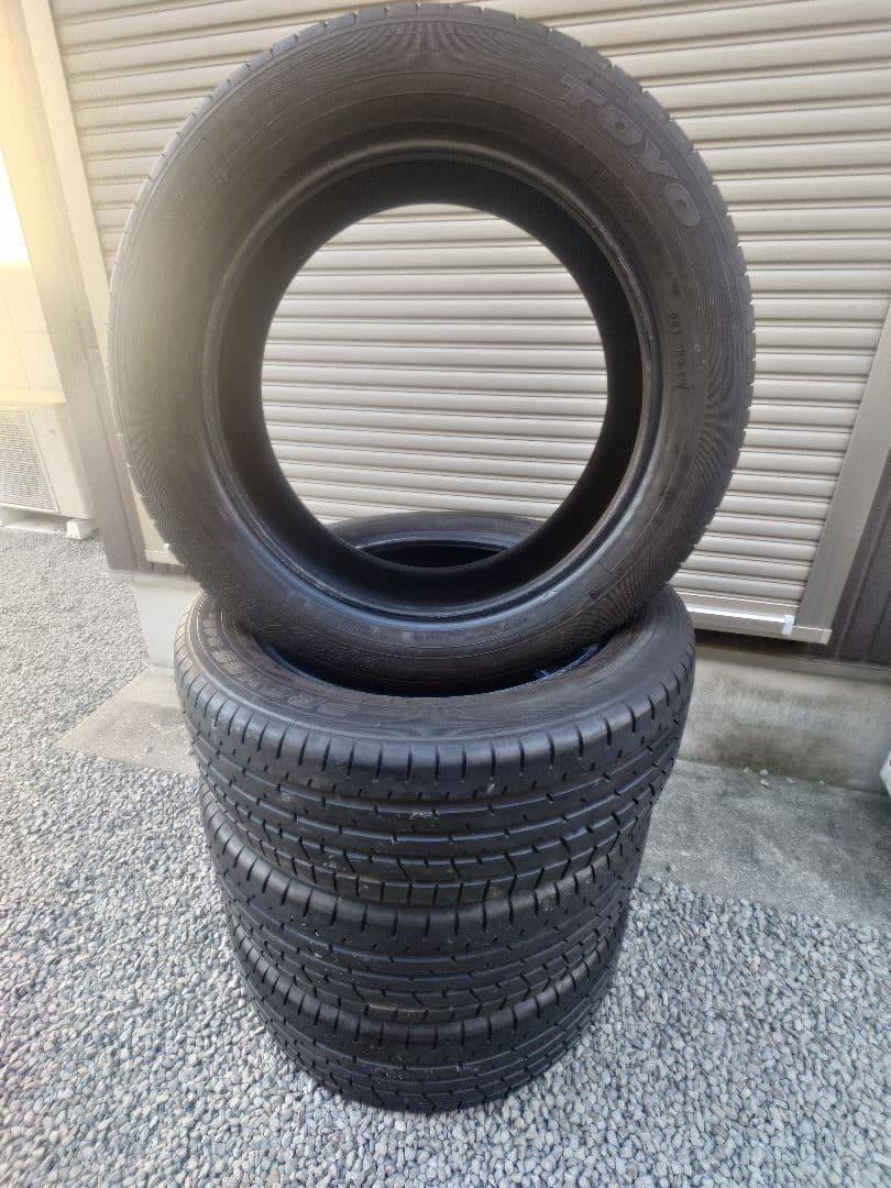 ハリアーRAV4エクストレイル国産トーヨー 225/55R19サマータイヤ 4本