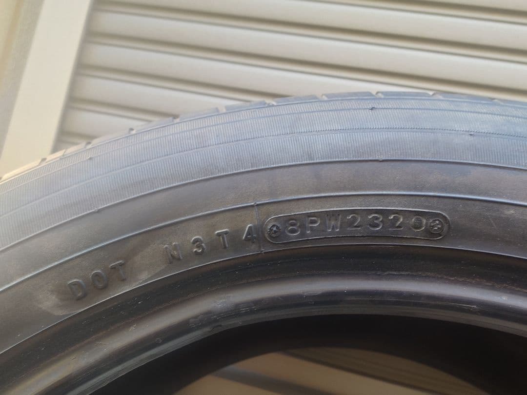 ハリアーRAV4エクストレイル国産トーヨー 225/55R19サマータイヤ 4本