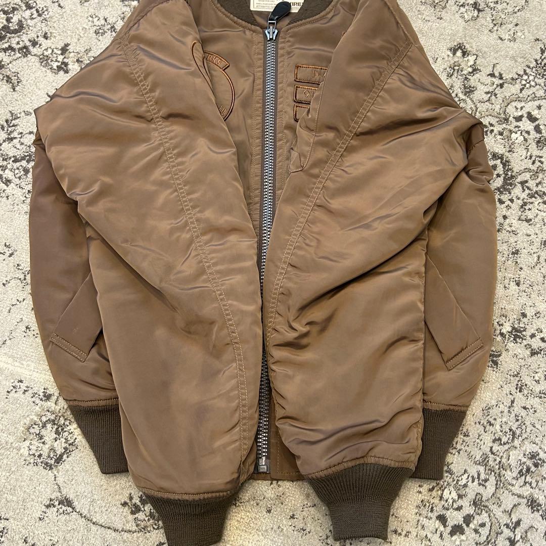 AVIREX フライトジャケット タイガーシャーク ワッペン刺繍 L