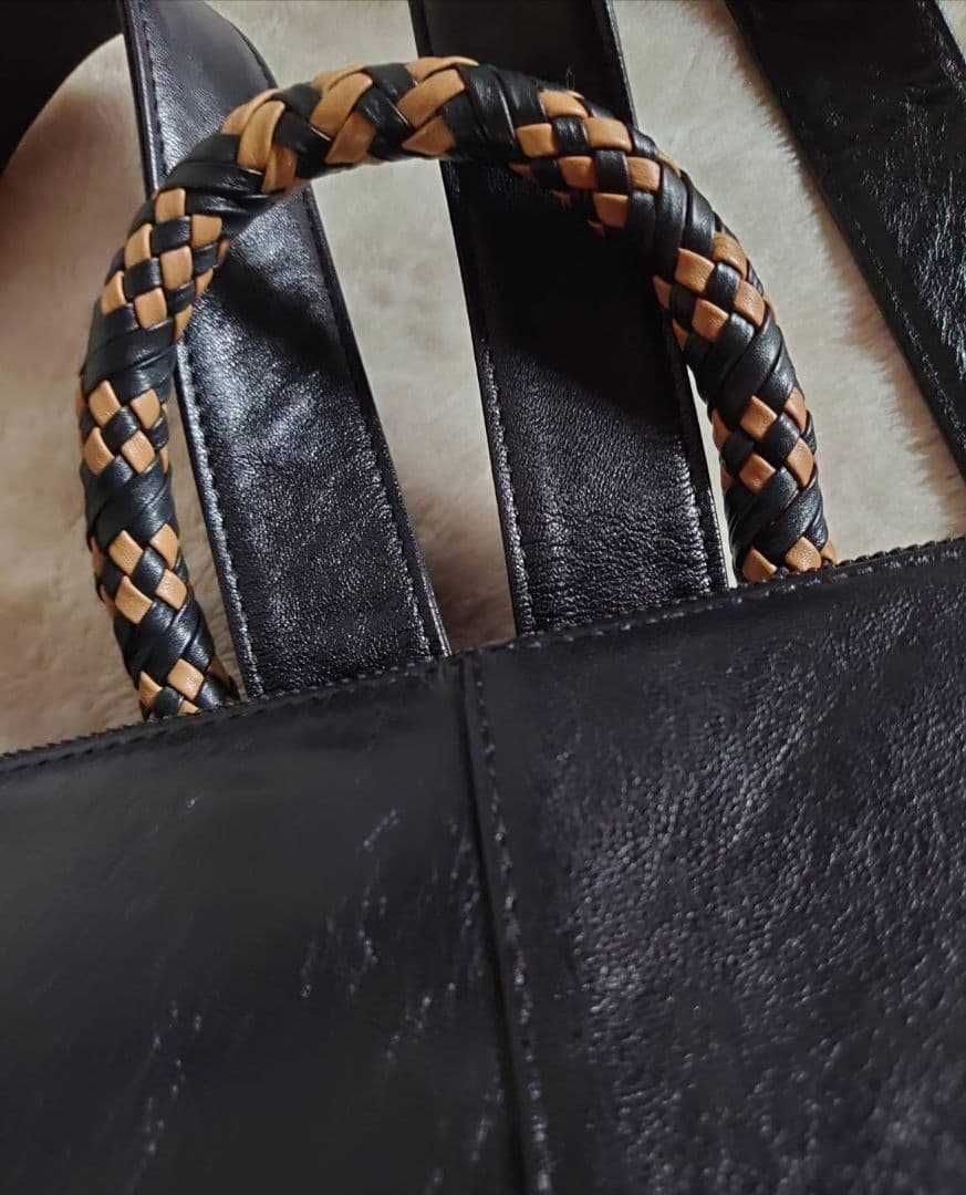 イアパピヨネ ミックス編みリュックサック 本革 リュック A4対応