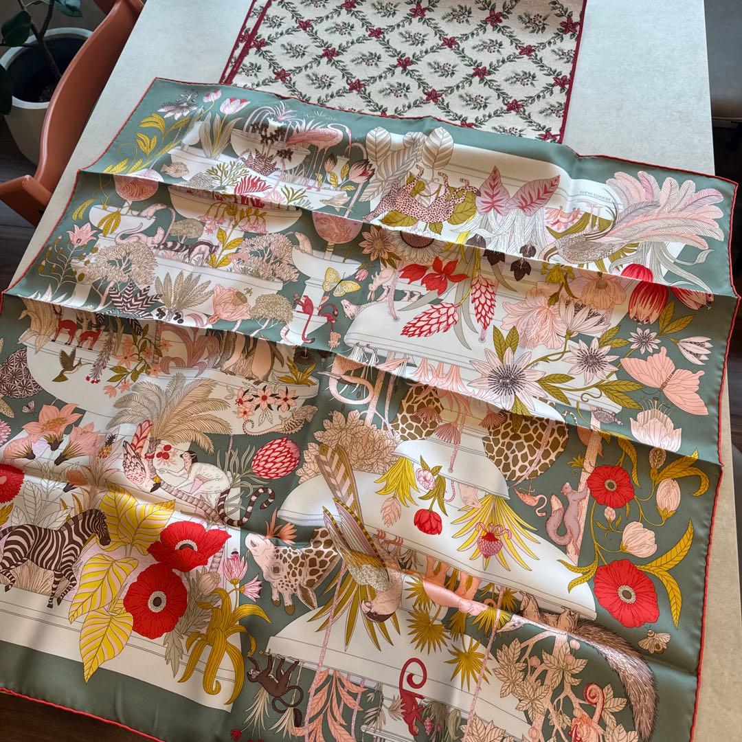 エルメス フラミンゴデザイン シルクスカーフ 90cm