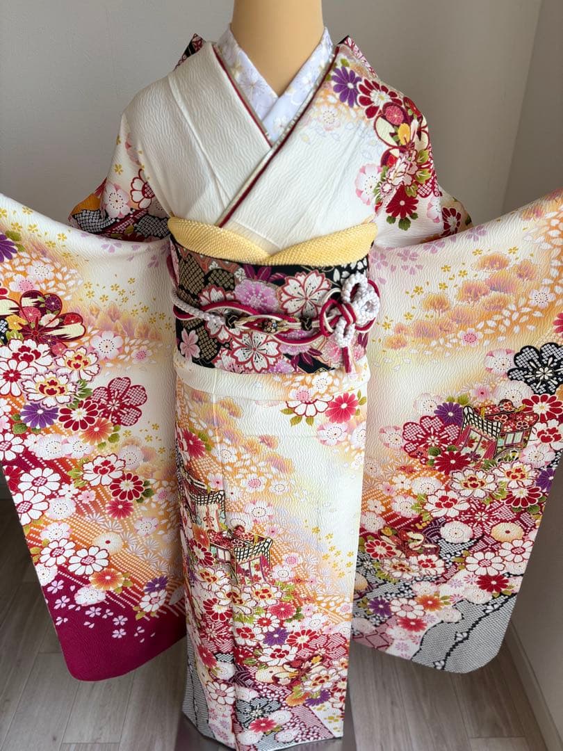期間限定価格（2/1まで！）⭐️可愛い振袖フルセット　成人式　正絹　袋帯　白地系