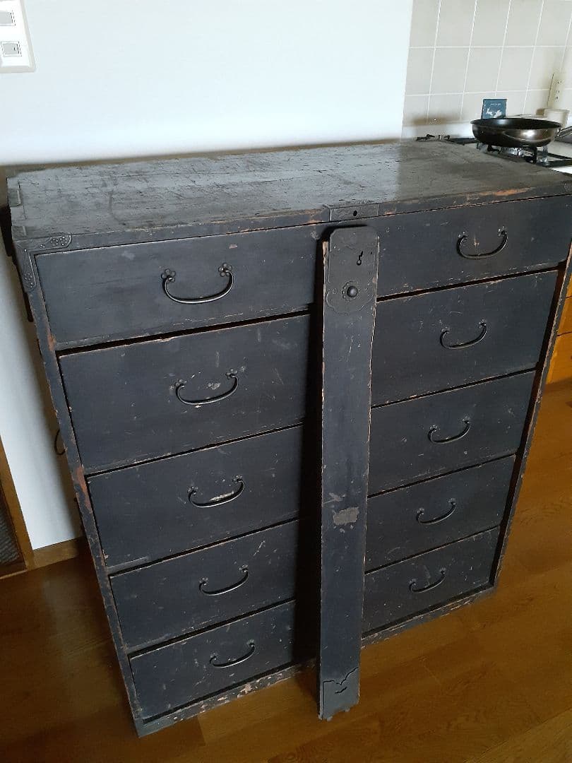 アンティーク　古家具　趣きのある箪笥