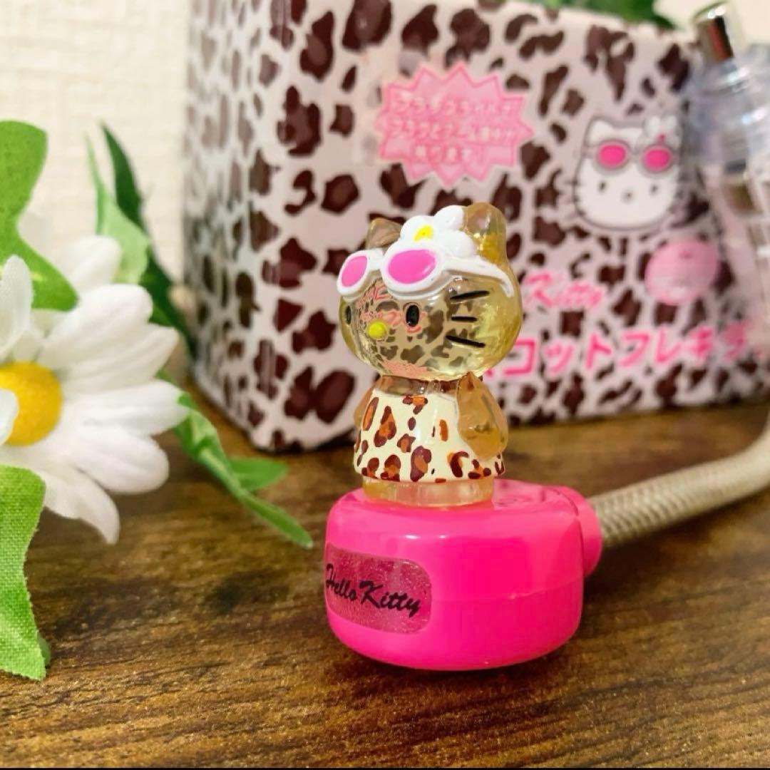 J*_様 ⭐︎希少激レア⭐︎日焼けキティ　ハイビスカス　ヒョウ柄マスコットフレキ