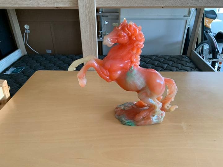 3色立ち馬　樹脂製